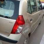 Lady used Hyundai i10 used car - Patna